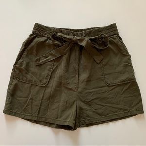 Dex Olive Green Linen Shorts SZ Small